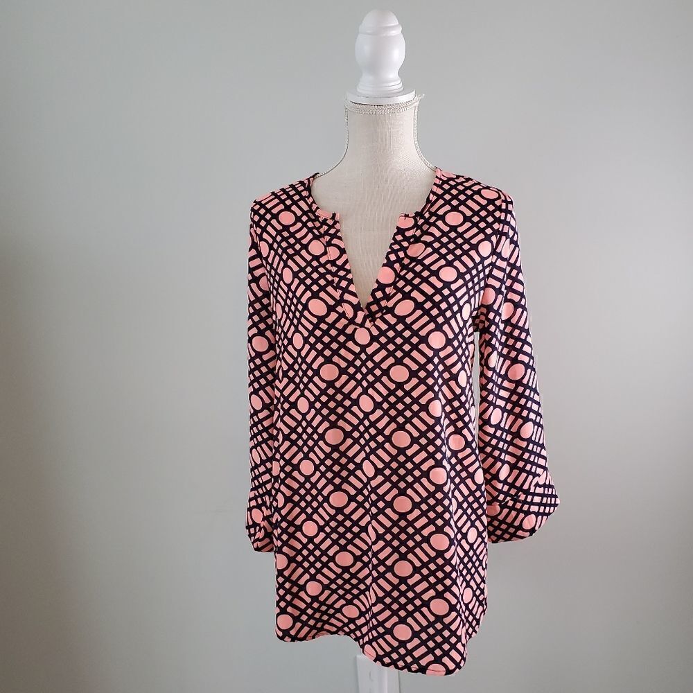 PEACH LOVE CALIFORNIA NECK WOMEN'S SHIRT SIZE SMALL SUSANA PINK AND BLUE